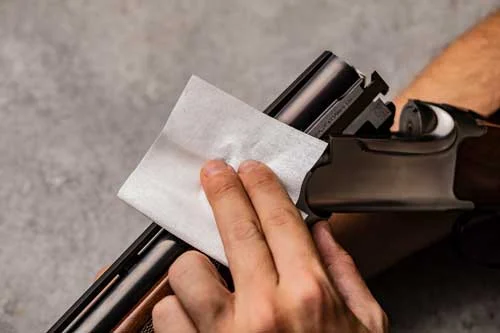 BREAK-FREE WEAPON WIPES - 20-PACK DISPENSER - Image 2