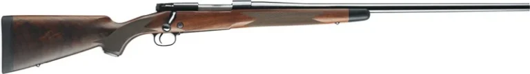 WINCHESTER MODEL 70 SUPER - GRADE 7MM RM 26" BLUED/WALNUT